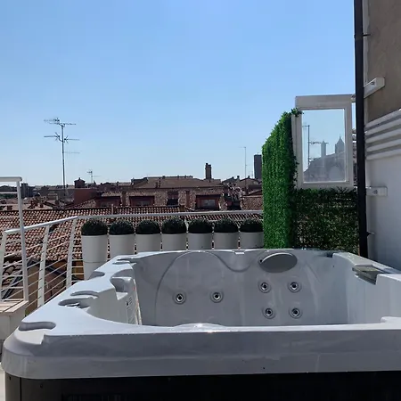 L'attico Dell'edera Apartment Bologna