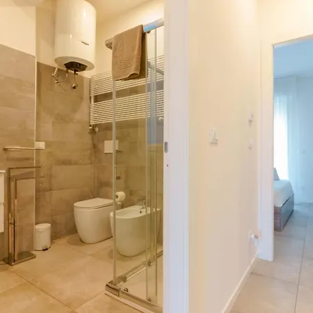 L'attico Dell'edera - Panoramic View With Jacuzzi *
