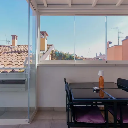 L'attico Dell'edera - Panoramic View With Jacuzzi Apartament *