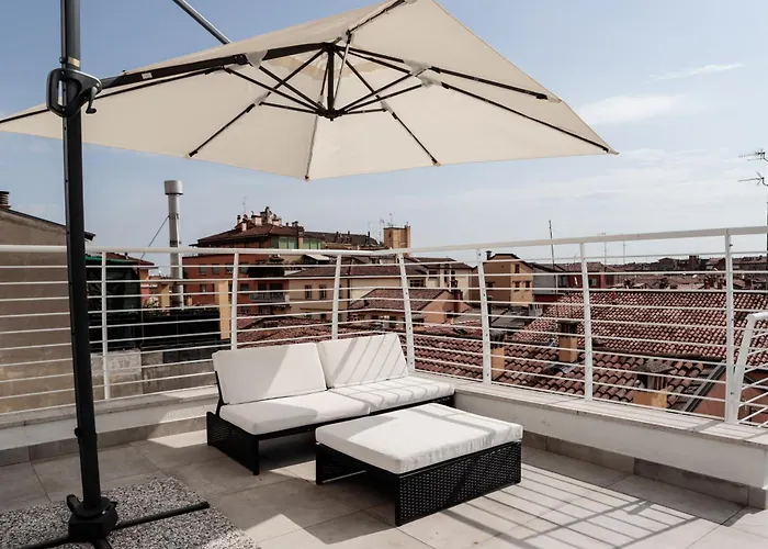 L'attico Dell'edera * Bologna