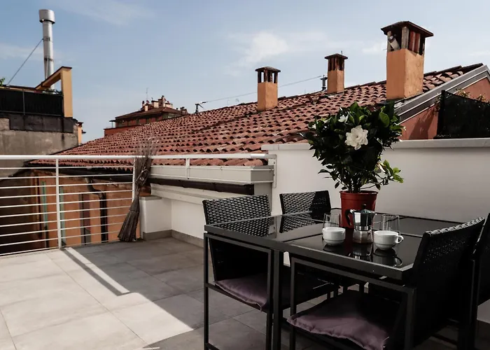 Lejlighed L'attico Dell'edera Bologna